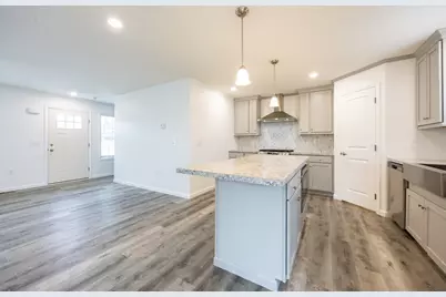 121 East Washington Street #13, North Attleboro, MA 02760 - Photo 12