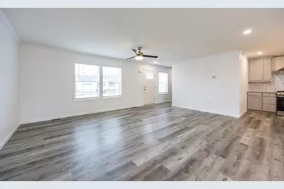 121 East Washington Street #13, North Attleboro, MA 02760 - Photo 6