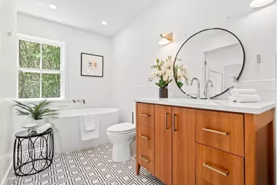 5 South Commons #D, Lincoln, MA 01773 - Photo 2