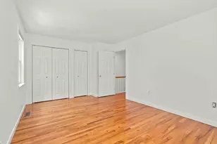 5 S Commons, Lincoln, MA 01773 - Photo 20