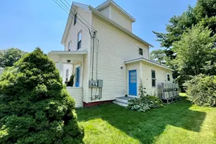 30 Cherry St, Northampton, MA 01060 - Photo 2