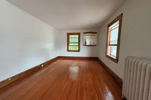 28 Woodward St, Newton, MA 02461 - Photo 4