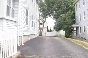 10 Almont Ave, Worcester, MA 01604 - Photo 6