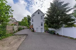 211 Court St, Plymouth, MA 02360 - Photo 4