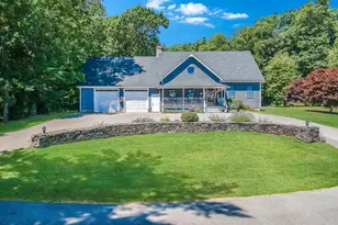 1-3 Doctor Hickey Ln, Rochester, MA 02770 - Photo 2