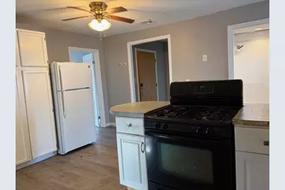 207 Rodman St, Fall River, MA 02721 - Photo 32