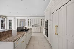 11 Elizabeth Way, Lynnfield, MA 01940 - Photo 10