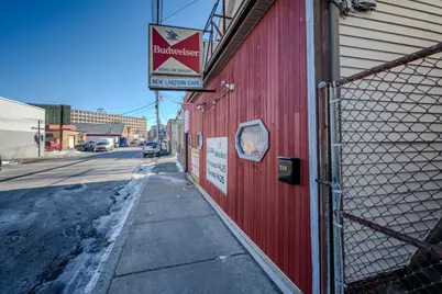 240 Essex St, Haverhill, MA 01832 - Photo 4