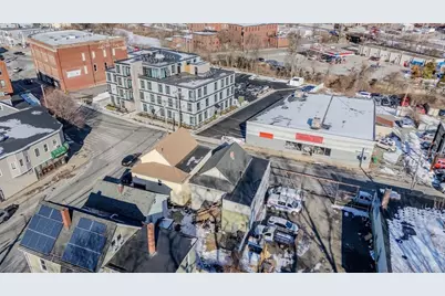 240 Essex St, Haverhill, MA 01832 - Photo 16