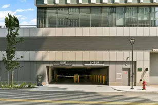 2 Earhart St, Cambridge, MA 02141 - Photo 22