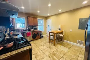 7 Rice, Brookline, MA 02445 - Photo 6