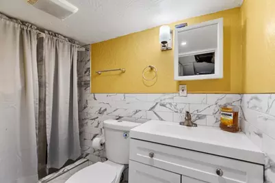 105 Lawton Ave, Lynn, MA 01902 - Photo 18