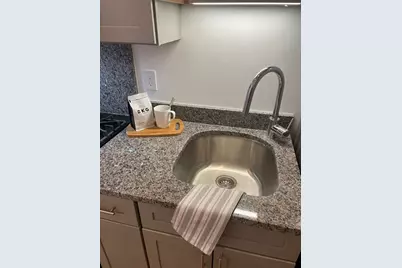 52 Washington Ave #101, Chelsea, MA 02150 - Photo 8