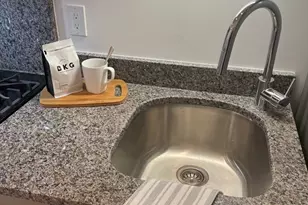 52 Washington Ave, Chelsea, MA 02150 - Photo 8