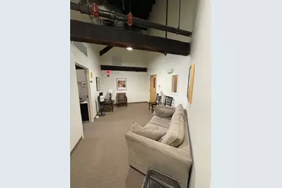 1121 Washington St, Newton, MA 02465 - Photo 2