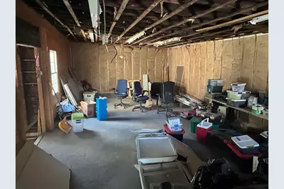 15 Winthrop St, Holliston, MA 01746 - Photo 8