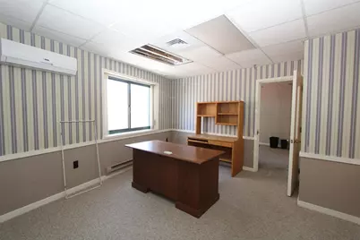 7 Henry St, Worcester, MA 01604 - Photo 24