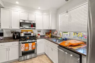 883 Grinnell St, Fall River, MA 02721 - Photo 18