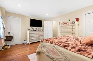 883 Grinnell St, Fall River, MA 02721 - Photo 10