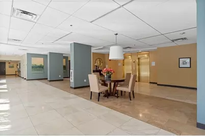 50 Longwood Ave #611, Brookline, MA 02446 - Photo 18