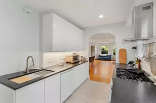 148 Lakeview Ave, Cambridge, MA 02138 - Photo 10