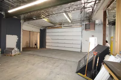 7 Henry St, Worcester, MA 01604 - Photo 2