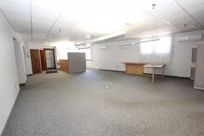 7 Henry St, Worcester, MA 01604 - Photo 24