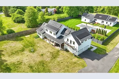 13-15 Vista Ter, Amherst, MA 01002 - Photo 1