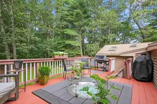 5 Carriage Dr, Chelmsford, MA 01824 - Photo 12