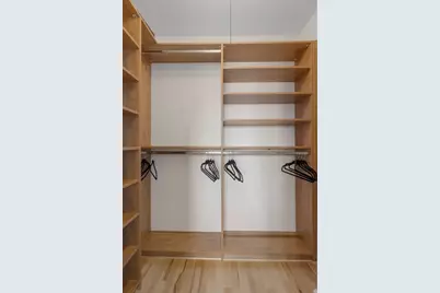 6 Whittier Pl #7E, Boston, MA 02114 - Photo 20