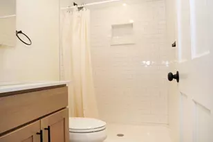 261 W Newton, Boston, MA 02116 - Photo 4