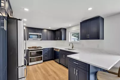 35 Locust Street, Wareham, MA 02532 - Photo 16