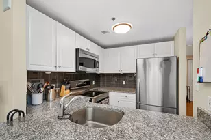 8 Museum Way, Cambridge, MA 02141 - Photo 8