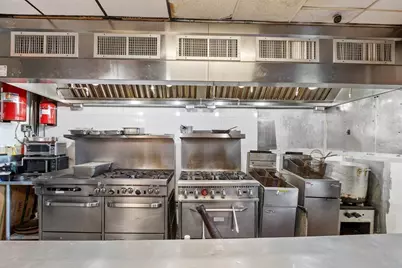 205 Broadway Unit5, Lawrence, MA 01840 - Photo 10