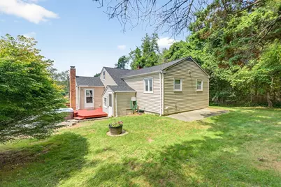 120 Hackett Ave, Lakeville, MA 02347 - Photo 6