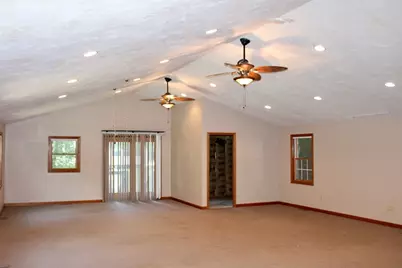 87 Bellevue Dr East, Athol, MA 01331 - Photo 18