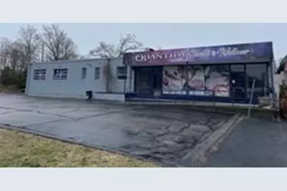 549 Central Ave, Seekonk, MA 02771 - Photo 1