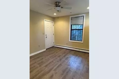 290-292 Chestnut St #3, Lynn, MA 01902 - Photo 4