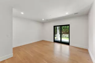 134 Court St, Plymouth, MA 02360 - Photo 18