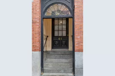 61 W Cedar Street #4, Boston, MA 02114 - Photo 16