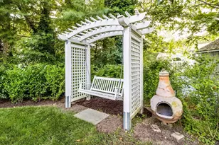 90 E Harbor Dr, Falmouth, MA 02536 - Photo 38