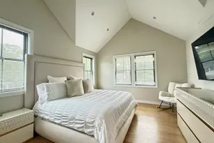 14 Bernard Cir, Tisbury, MA 02568 - Photo 4