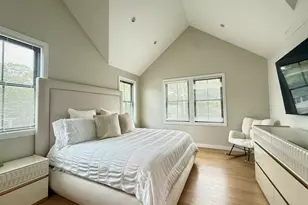 14 Bernard Cir, Tisbury, MA 02568 - Photo 4