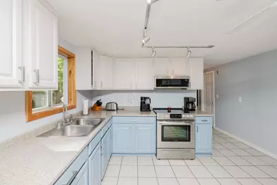 13 Luscomb Ln, New Bedford, MA 02745 - Photo 12