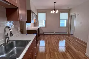 498 Lincoln Ave, Saugus, MA 01906 - Photo 2