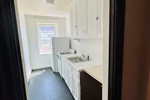 68 Linden St, Everett, MA 02149 - Photo 4