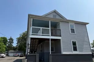 18-38 Beaver Ct, Framingham, MA 01702 - Photo 2