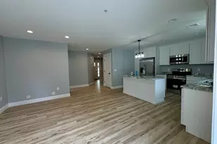 321 Winthrop St, Taunton, MA 02780 - Photo 8