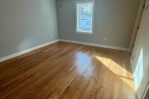 321 Winthrop St, Taunton, MA 02780 - Photo 12