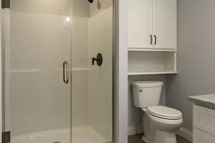 321 Winthrop St, Taunton, MA 02780 - Photo 20